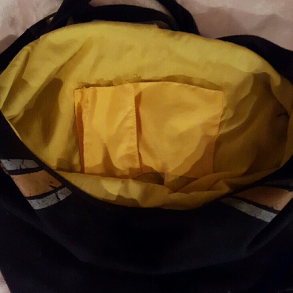 SOLD batman bag and beanie set - Picture 3 of 5